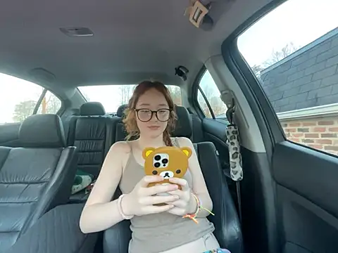 gingerbabe18 online show from March 12, 2026, 11:09 pm