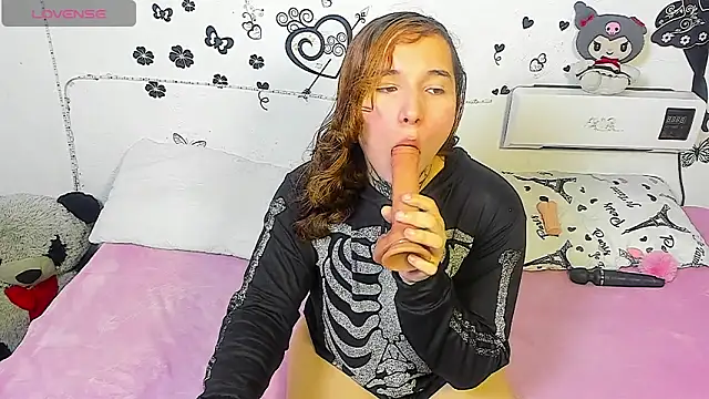 Snapshot of cutekat_ chatting on March 27, 2026, 3:48 am cutekat online show from March 27, 2026, 3:48 am