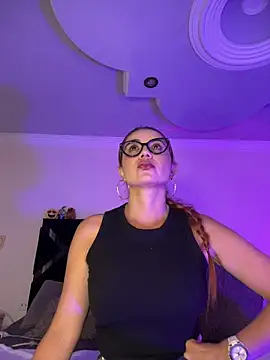 Snapshot of antonhella1 chatting on March 20, 2026, 11:06 pm antonhella1 online show from March 20, 2026, 11:06 pm