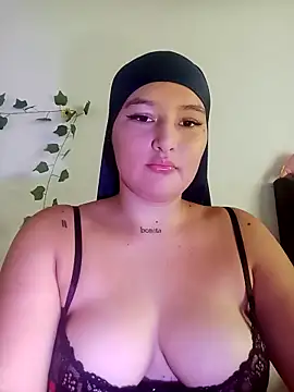 Celeste camila18 online show from October 2, 2025, 5:27 pm