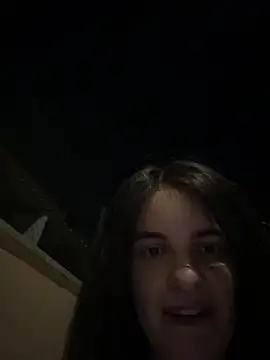 RaonXO online show from August 5, 2026, 10:04 pm