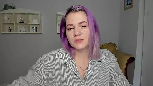 MariaSttone online show from May 7, 2026, 3:48 pm