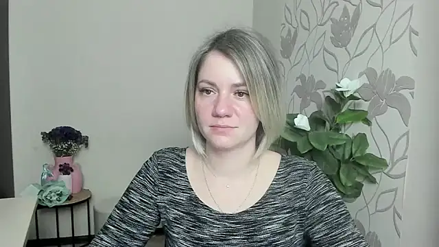 MariaSttone online show from March 18, 2025, 6:17 pm