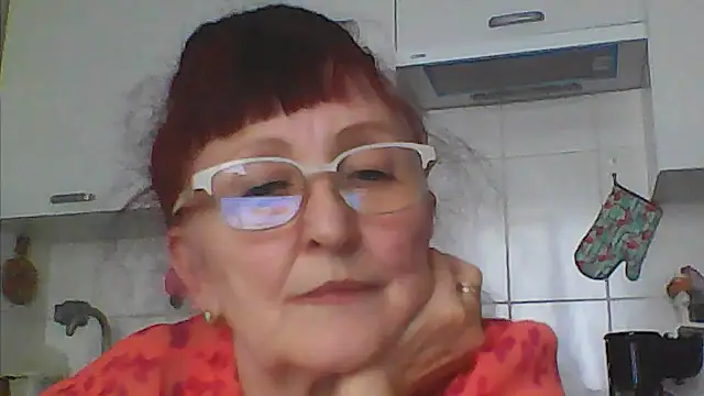 Snapshot of TanyaSweet634 chatting on June 18, 2026, 9:14 am TanyaSweet634 online show from June 18, 2026, 9:14 am
