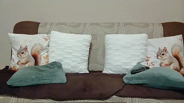 Snapshot of spellbaby chatting on November 16, 2025, 5:50 pm spellbaby online show from November 16, 2025, 5:50 pm