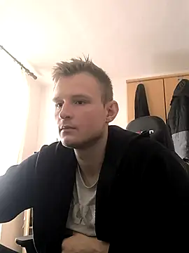 hardgun  online show from March 15, 2025, 10:57 am