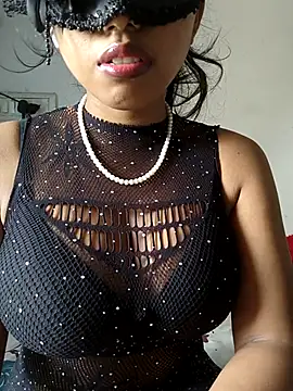 sandy naughty online show from September 27, 2025, 8:53 am