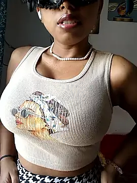 sandy naughty online show from January 14, 2026, 3:43 am