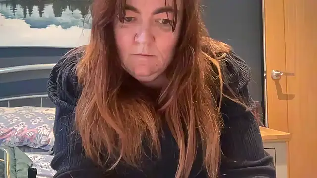 curvy-milf-abbie online show from February 3, 2026, 3:50 pm