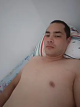Mateo2803 online show from July 17, 2026, 11:29 am