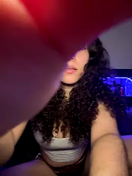 ladylavish online show from December 16, 2025, 5:44 am