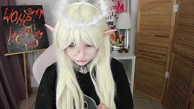 Snapshot of mekurisu chatting on June 23, 2026, 1:14 am mekurisu online show from June 23, 2026, 1:14 am