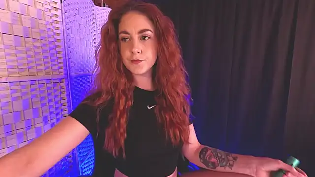 KayleyxEmily online show from March 6, 2025, 2:18 pm