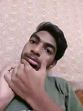 Snapshot of biggboyzz chatting on January 21, 2025, 1:11 pm biggboyzz online show from January 21, 2025, 1:11 pm
