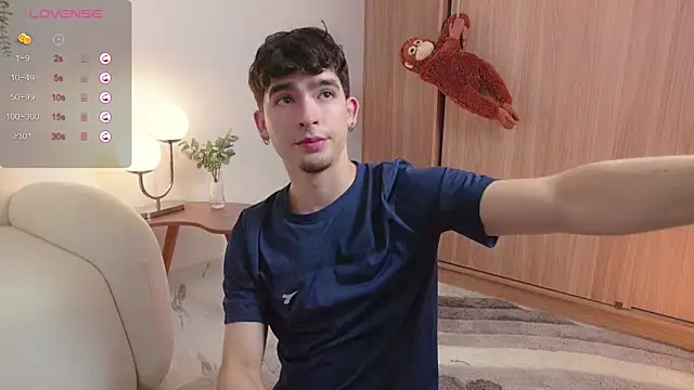 zenn rush1 online show from March 10, 2025, 1:54 pm