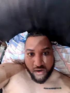 HornyGamerMW online show from August 7, 2026, 4:40 am