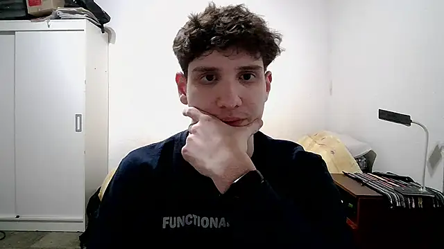 Spicylemon01 online show from June 25, 2026, 4:32 am