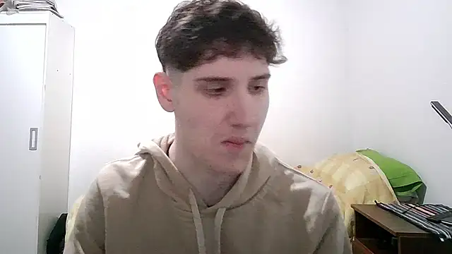 Spicylemon01 online show from April 27, 2026, 5:55 pm