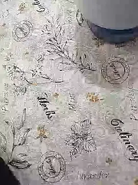 Snapshot of momoh chatting on January 14, 2025, 1:49 pm momoh online show from January 14, 2025, 1:49 pm