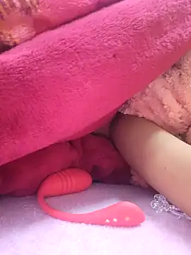 Rhythm Rhyme online show from December 18, 2024, 2:42 am