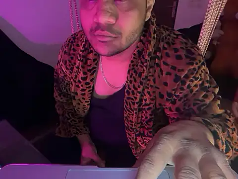 Rhythm Rhyme online show from January 18, 2026, 10:35 pm