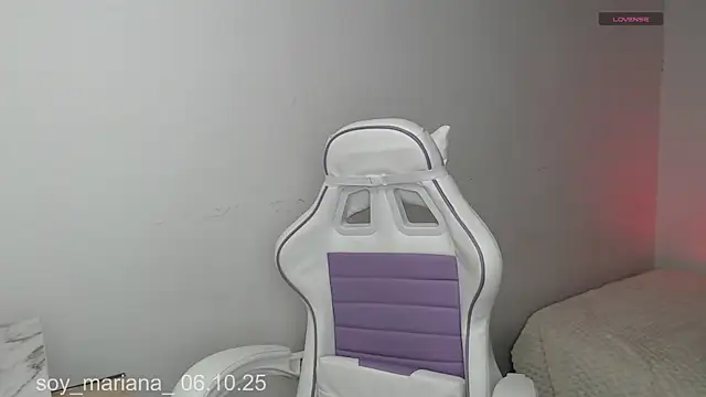 soy mariana  online show from October 7, 2025, 4:57 am