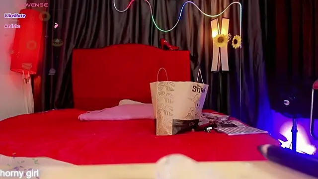 Gabyqueen70 online show from February 17, 2026, 3:04 am