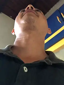 Snapshot of isacalejandroo chatting on February 22, 2025, 2:08 pm isacalejandroo online show from February 22, 2025, 2:08 pm