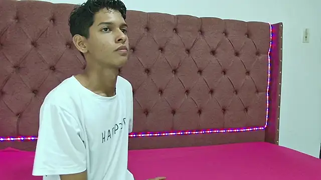 boys yourparty online show from March 19, 2025, 1:40 pm