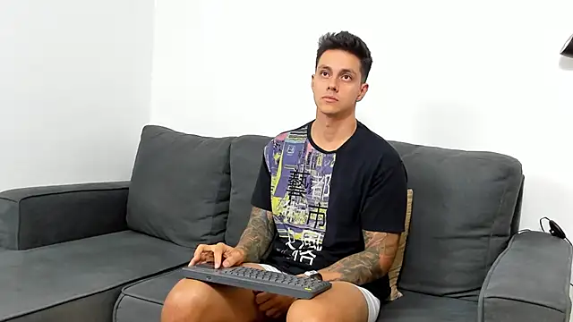 JeanBroc online show from September 28, 2025, 8:38 pm