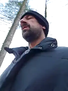 Snapshot of sinful_silvio chatting on December 11, 2024, 9:45 pm sinful silvio online show from December 11, 2024, 9:45 pm