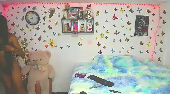 Snapshot of marianaoficial249701 chatting on January 11, 2025, 2:47 pm marianaoficial249701 online show from January 11, 2025, 2:47 pm