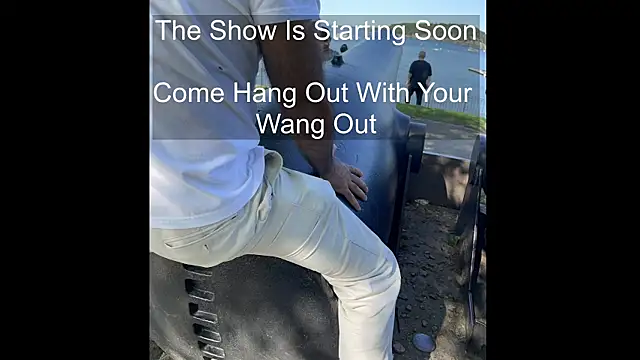 bear russian hunk online show from May 1, 2026, 2:33 pm