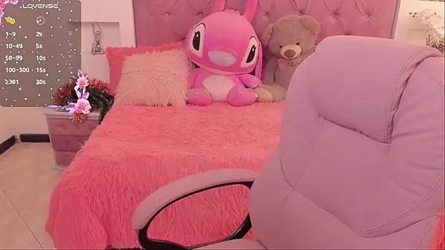 Snapshot of Maavca_ chatting on February 6, 2026, 8:16 pm Maavca online show from February 6, 2026, 8:16 pm