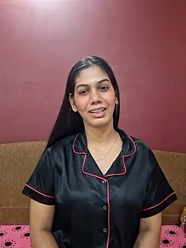 Garima G online show from November 23, 2025, 5:34 pm