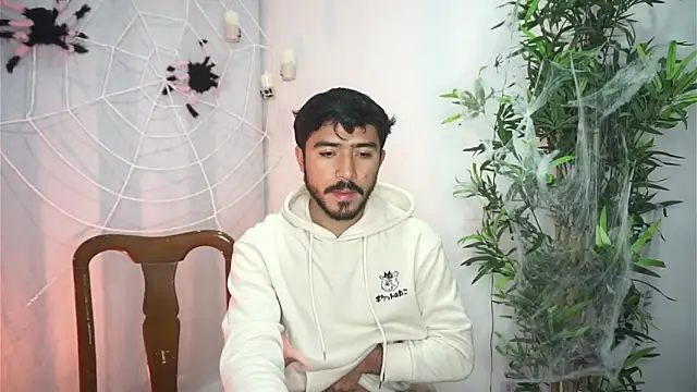 dam0n fr0st online show from October 17, 2025, 6:53 pm