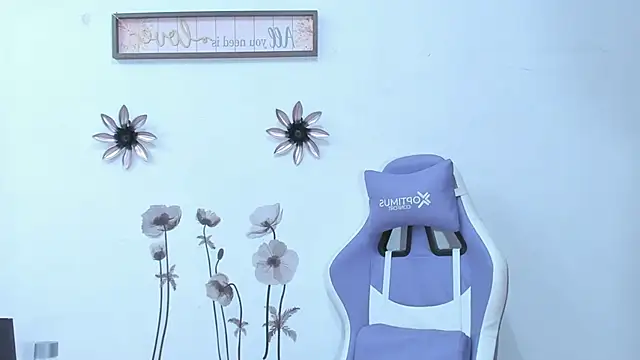 AnneGagner online show from January 3, 2025, 10:40 pm