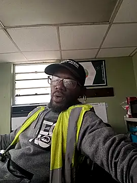 Txdarkmeat74 online show from February 25, 2026, 6:19 pm