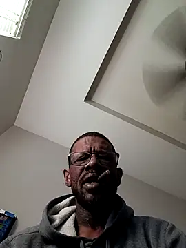 Txdarkmeat74 online show from March 6, 2026, 2:34 pm