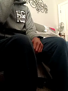 Txdarkmeat74 online show from March 12, 2026, 1:37 pm