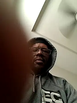 Txdarkmeat74 online show from March 11, 2026, 1:38 pm