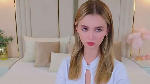 MarybethSnow online show from September 17, 2025, 5:15 pm