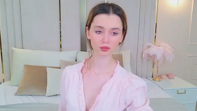 MarybethSnow online show from January 12, 2026, 5:09 pm