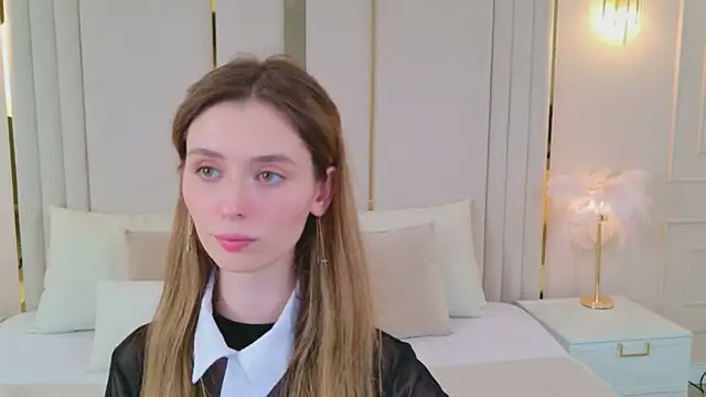 MarybethSnow online show from May 6, 2026, 5:06 pm