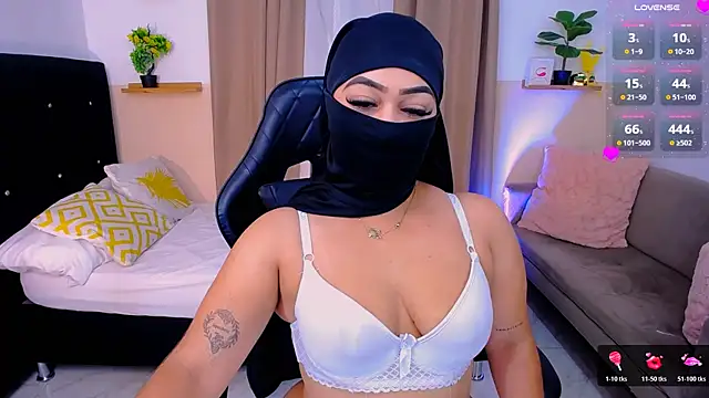 Snapshot of Kendra_Kait chatting on May 25, 2026, 11:31 am Kendra Kait online show from May 25, 2026, 11:31 am