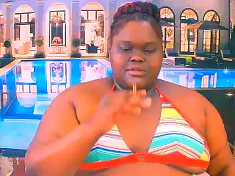 EbonyHotBuns online show from August 6, 2026, 6:19 am