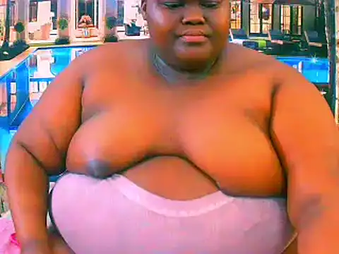EbonyHotBuns online show from June 4, 2026, 6:23 pm
