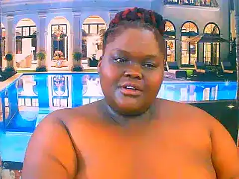 EbonyHotBuns online show from August 5, 2026, 5:12 am