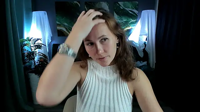 MichelleOrtis online show from November 7, 2025, 6:18 am