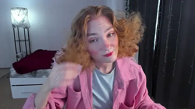 ReddHotPipper online show from September 21, 2025, 2:39 am